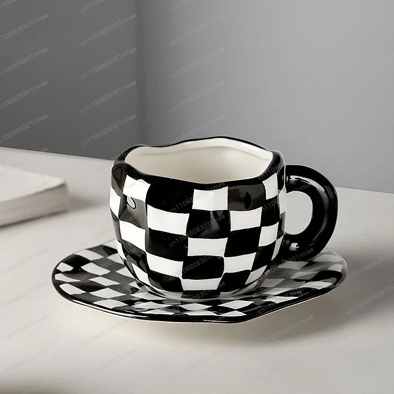 Caneca de Café e Prato em Cerâ - Alternative To Coffee And Tea avaliação e preço